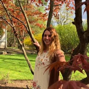 Meet your Posher, Abbey